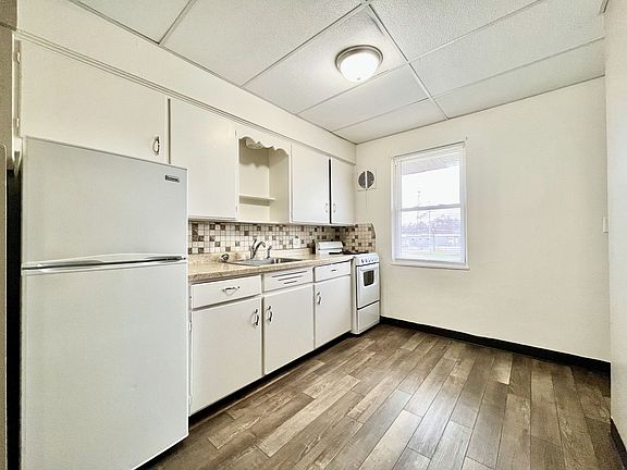 5th image of 2278 Nelson Ave SE APT C
