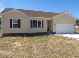 207 Williamsburg Cir, Tullahoma, TN 37388