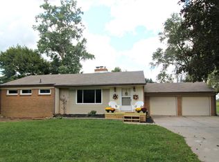 1421 Van Vleet Rd, Flushing, MI 48433