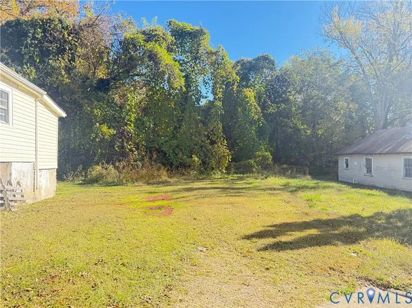 141 Stonewall Ct, Danville, VA 24540