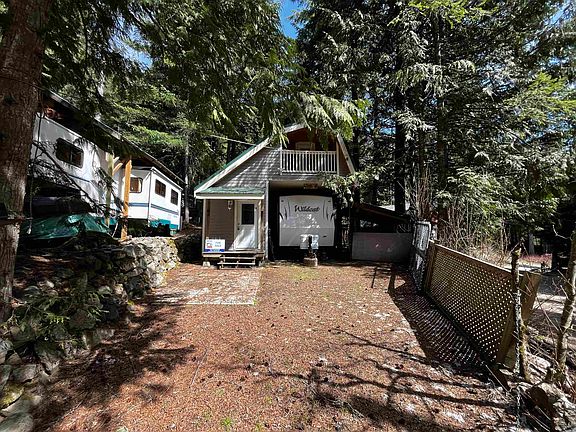 4th image of H44 Strawberry Ln