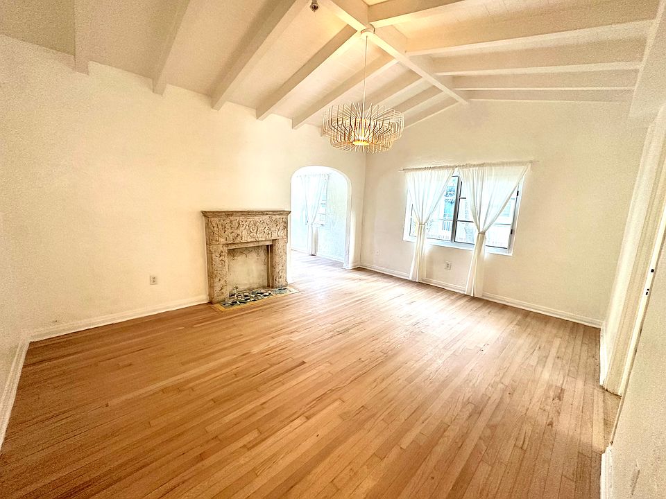 1st image of 1534 Euclid Ave #D