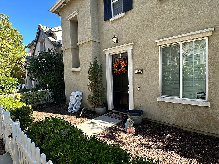 35739 Plume Ln — Photo 4