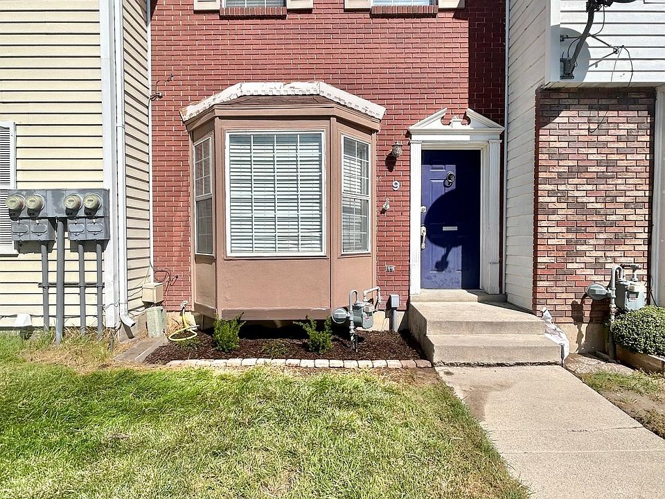 1st image of 430 N 470th St W APT 9