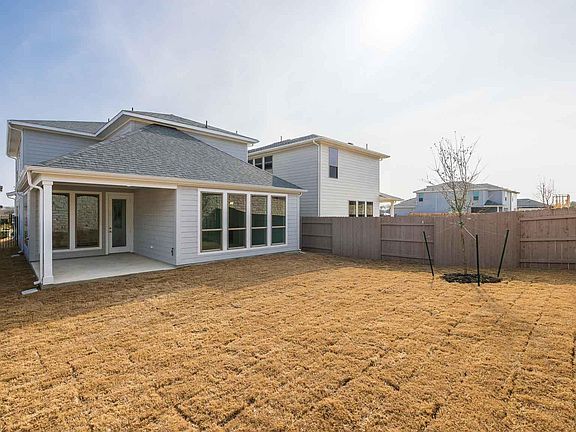 7th image of this home