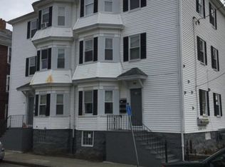 136 Baker St #3S, Fall River, MA 02721