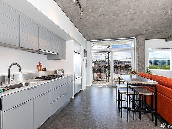 5th image of 501 Roy St Unit 205