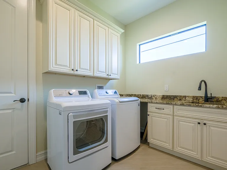 6503 Mechler St — Photo 11