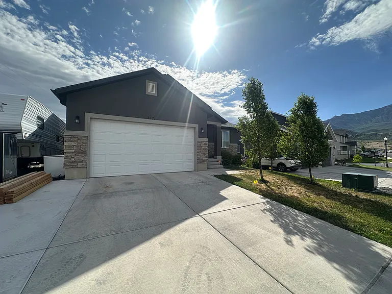 1771 S Longview Rd — Photo 13