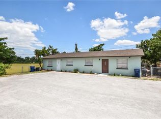 3269 51st Avenue Dr W, Bradenton, FL 34207