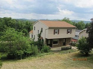 2504 7th St, New Kensington, PA 15068