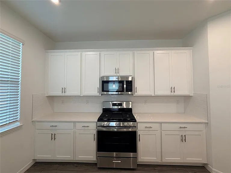 449 Belmond Dr — Photo 11