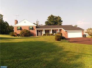 215 Seitz Rd, Schwenksville, PA 19473