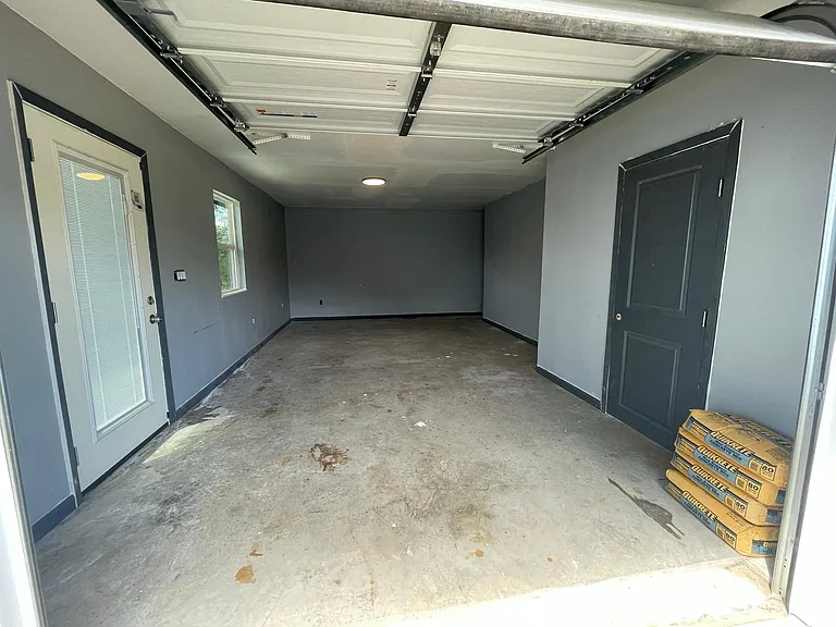 31 Heathrow Ln — Photo 20
