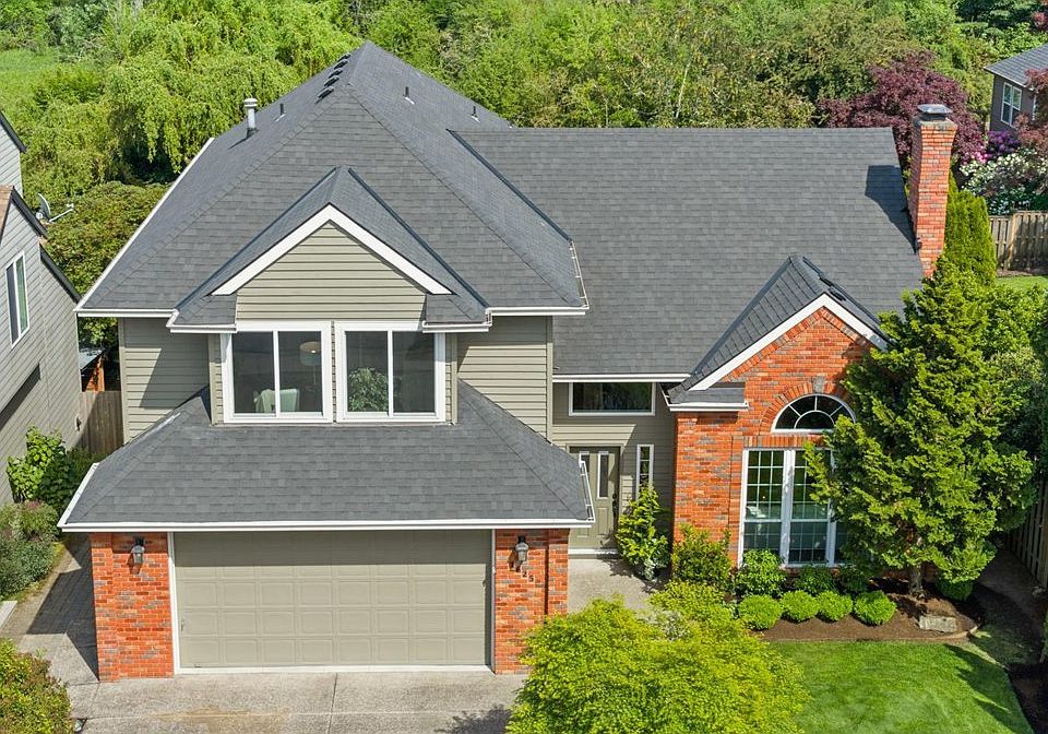 1st image of 1625 Carriage Way