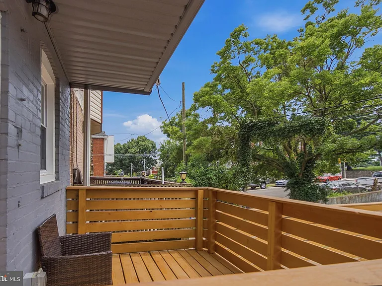 7002 Cedar Park Ave — Photo 6