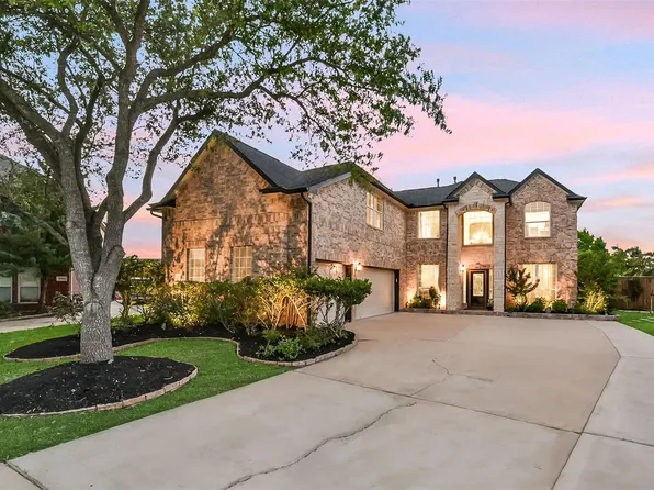 2103 Winebrook Ct, Pearland, TX 77584