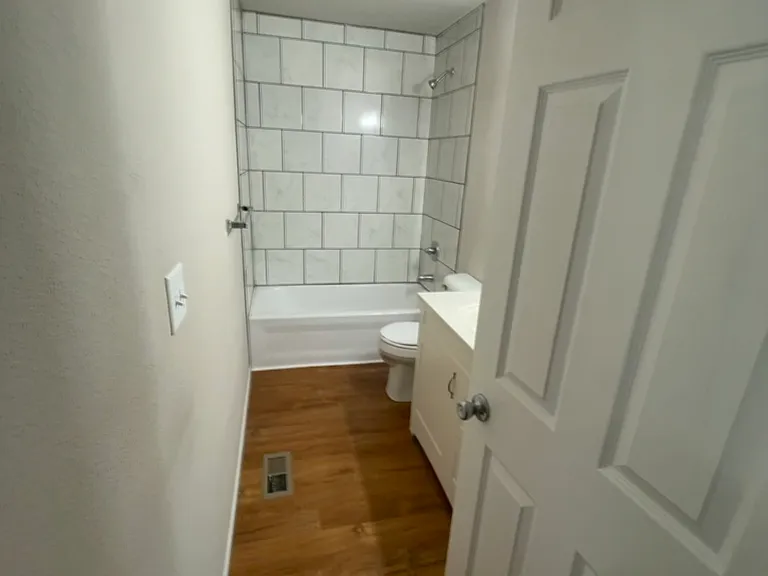 Helms St — Photo 13