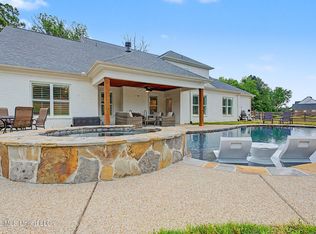 199 Louise Rd, Byhalia, MS 38611