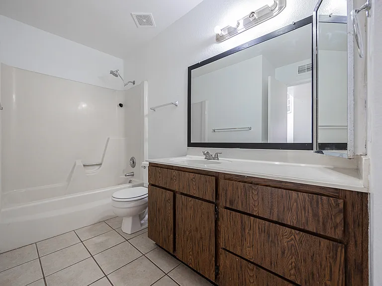 7314 N 43rd Ave — Photo 13