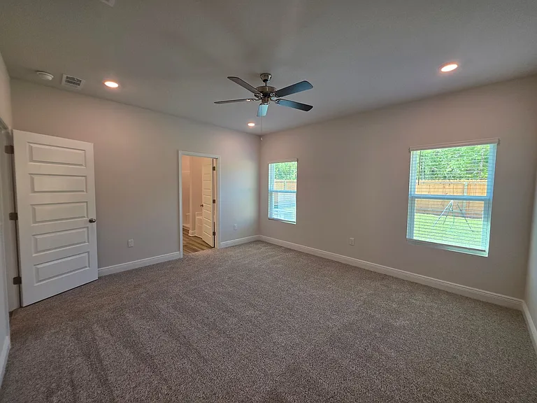 8057 Fir Tree Dr — Photo 14