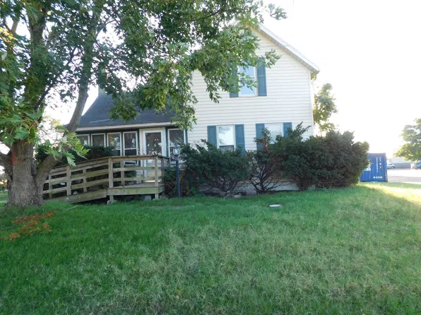 2627 Yore Ave, Sodus, MI 49126