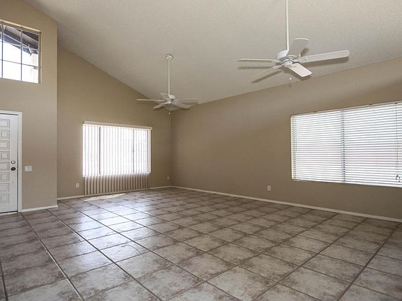 5th image of 7934 W Dreyfus Dr
