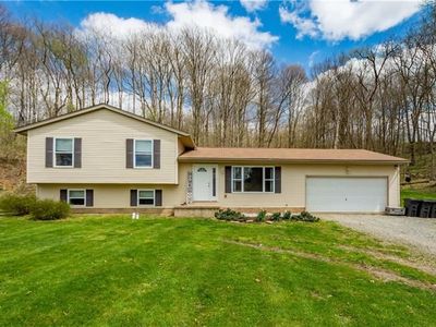 115 Conrad Ave, Ruffs Dale, PA, 15679