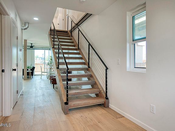4th image of 9624 N 16TH Avenue