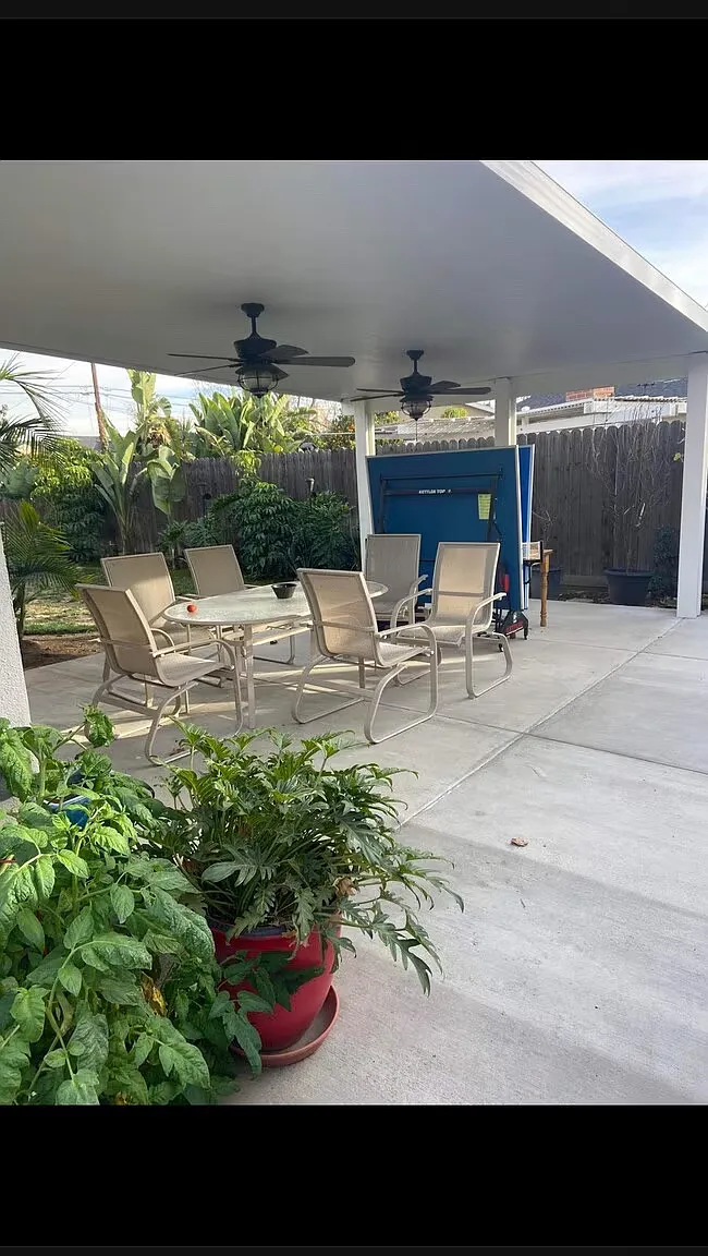 3 bed, 1341 sqft, $4,100 — Photo 3