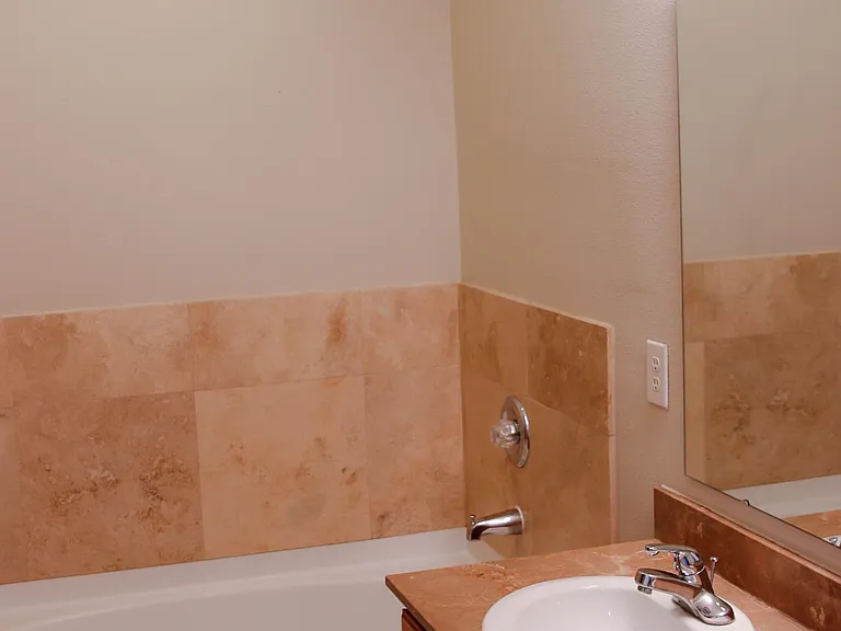 16325 Bay Meadow Cir — Photo 10