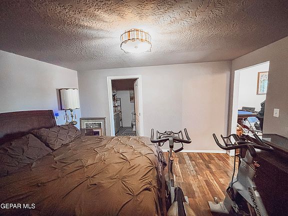 5th image of 180 Lecompte St
