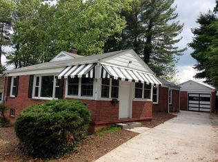 6 Wilburn Rd, Asheville, NC 28806