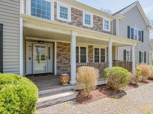 22 Dogwood Dr, Forestdale, MA 02644