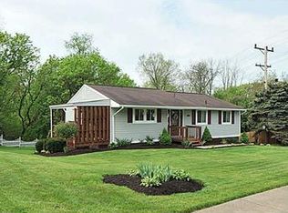 214 Baintree Rd, Coraopolis, PA 15108