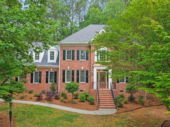 5809 Stone Spring Rd, Raleigh, NC 27613