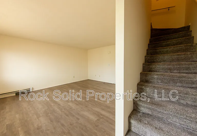 4721 Hickory Pl — Photo 13