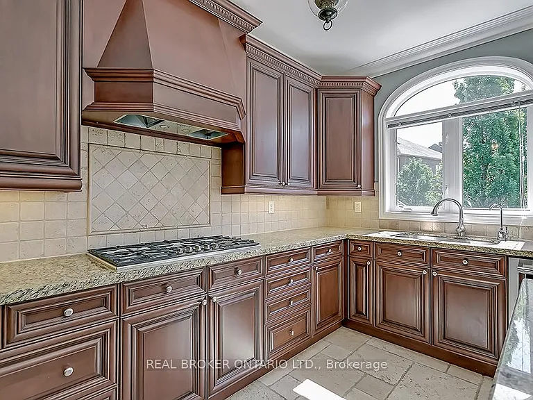 1510 Arrowhead Rd — Photo 24