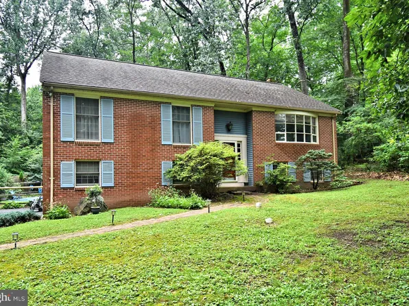 133 Sweisford Ln, Pottstown, PA 19465