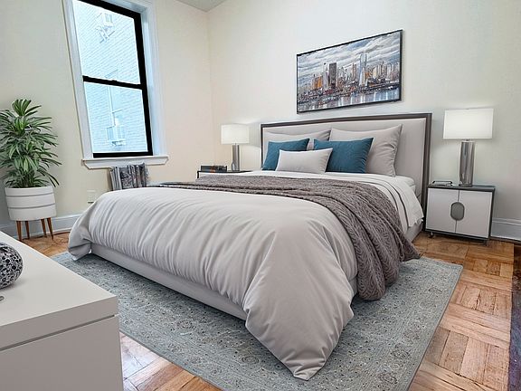 5th image of 2804 33rd St APT 2