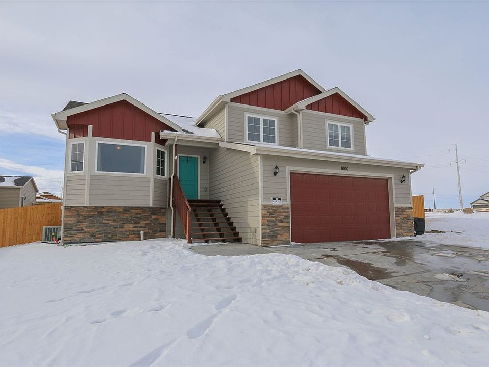 1st image of 1000 Prairie River Dr