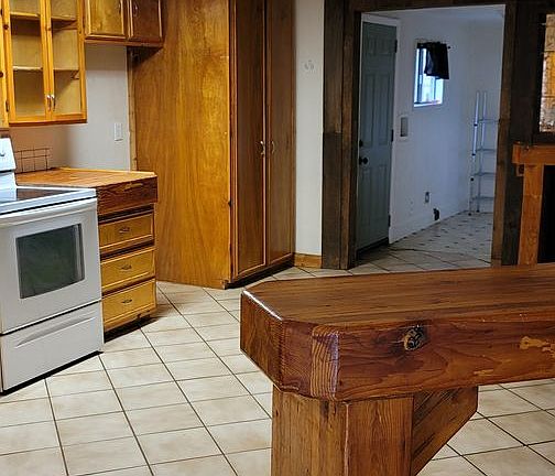 4th image of 3081 Caldwell Dr