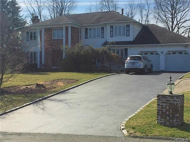 1st image of 5 Snowdrop Dr