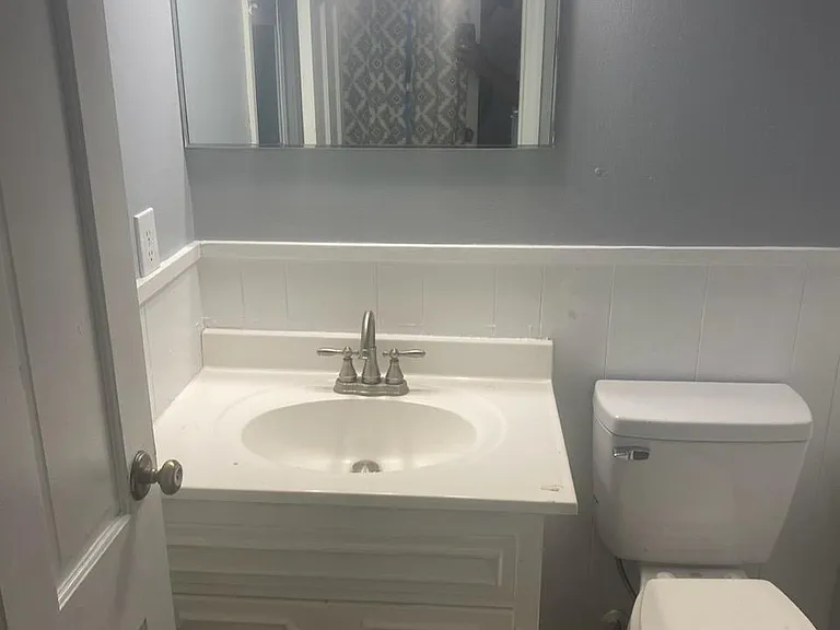 1 Jefferson Pl — Photo 12