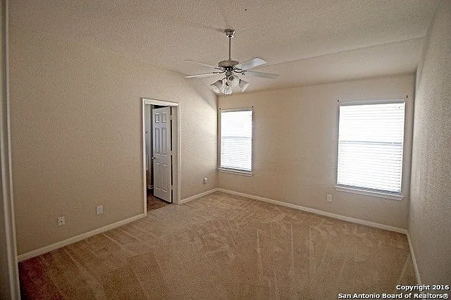 9135 Mare Hunt — Photo 10