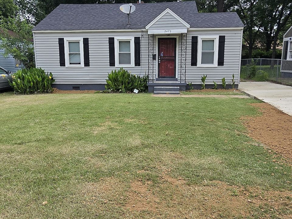 1st image of 2472 Boyle Ave