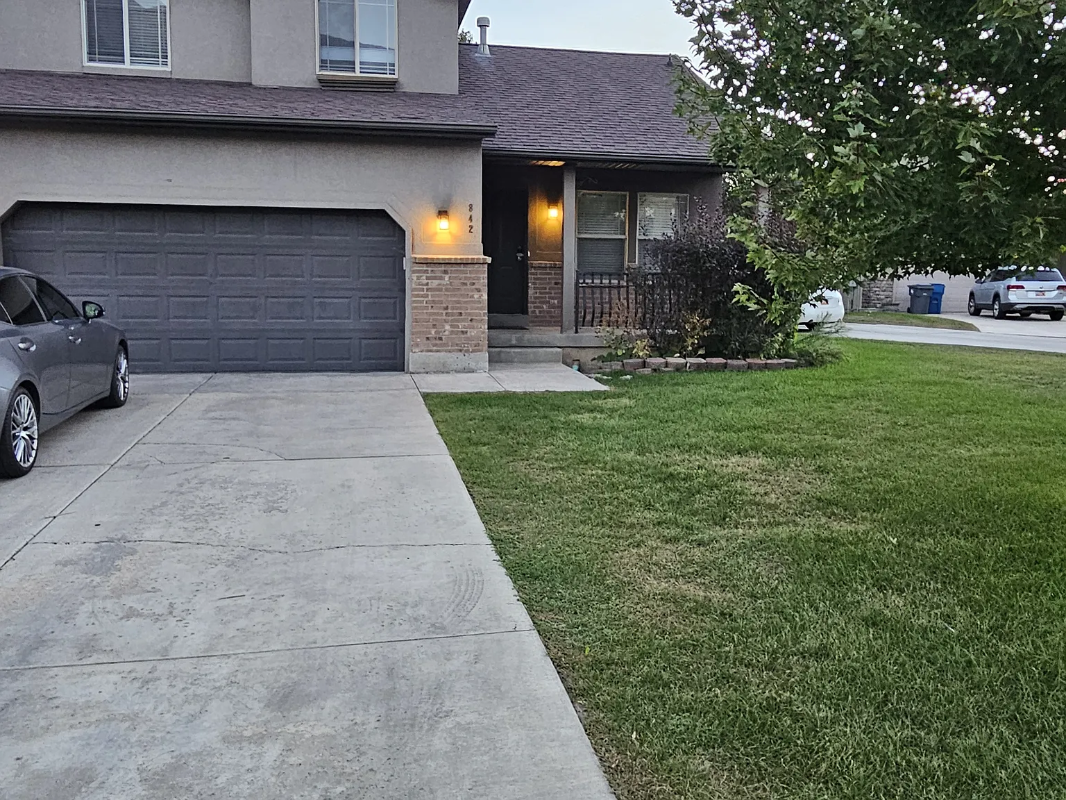 842 S Apple Grove Ln — Photo 2