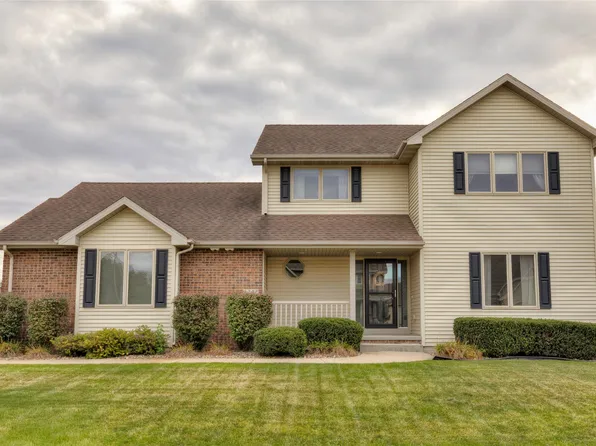 1207 NW Rolling Rock Rd, Ankeny, IA 50023