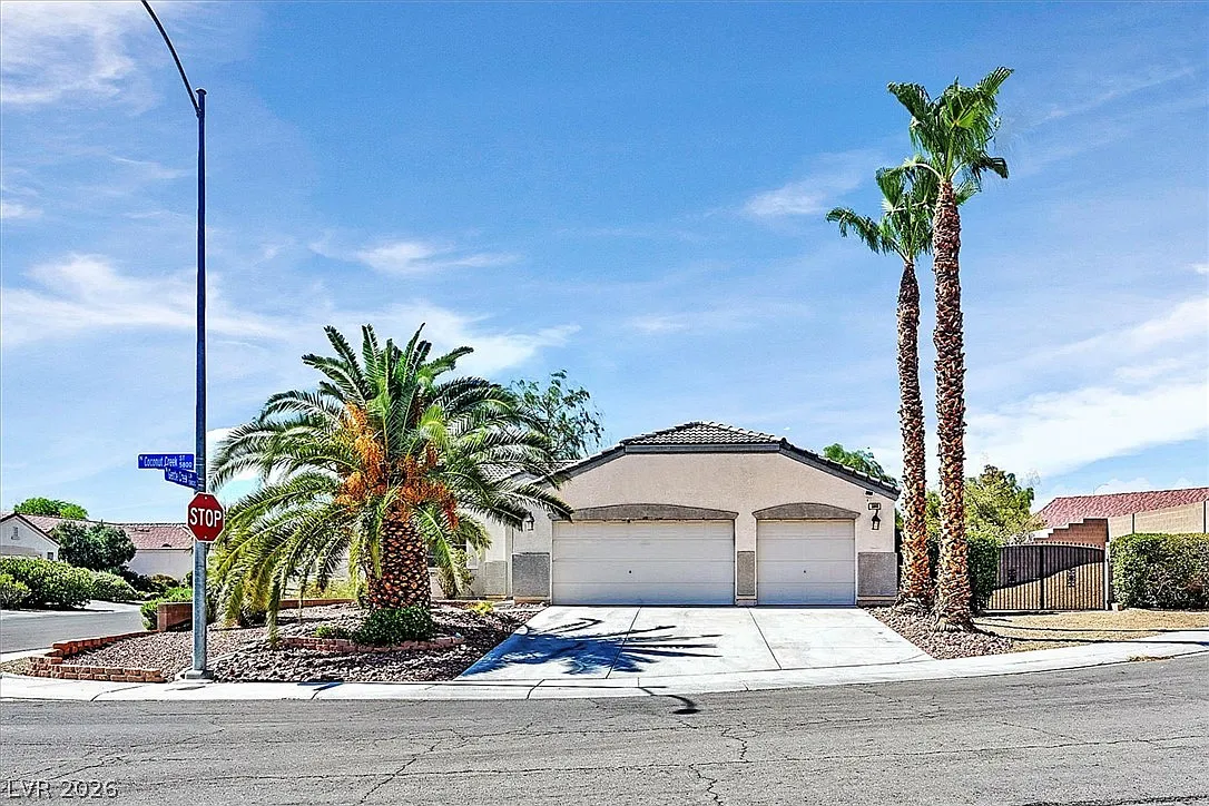 3 bed, 2.0 bath, 1650 sqft, $2,245 — Photo 1
