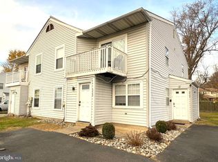 725 Timber Ln, Langhorne, PA